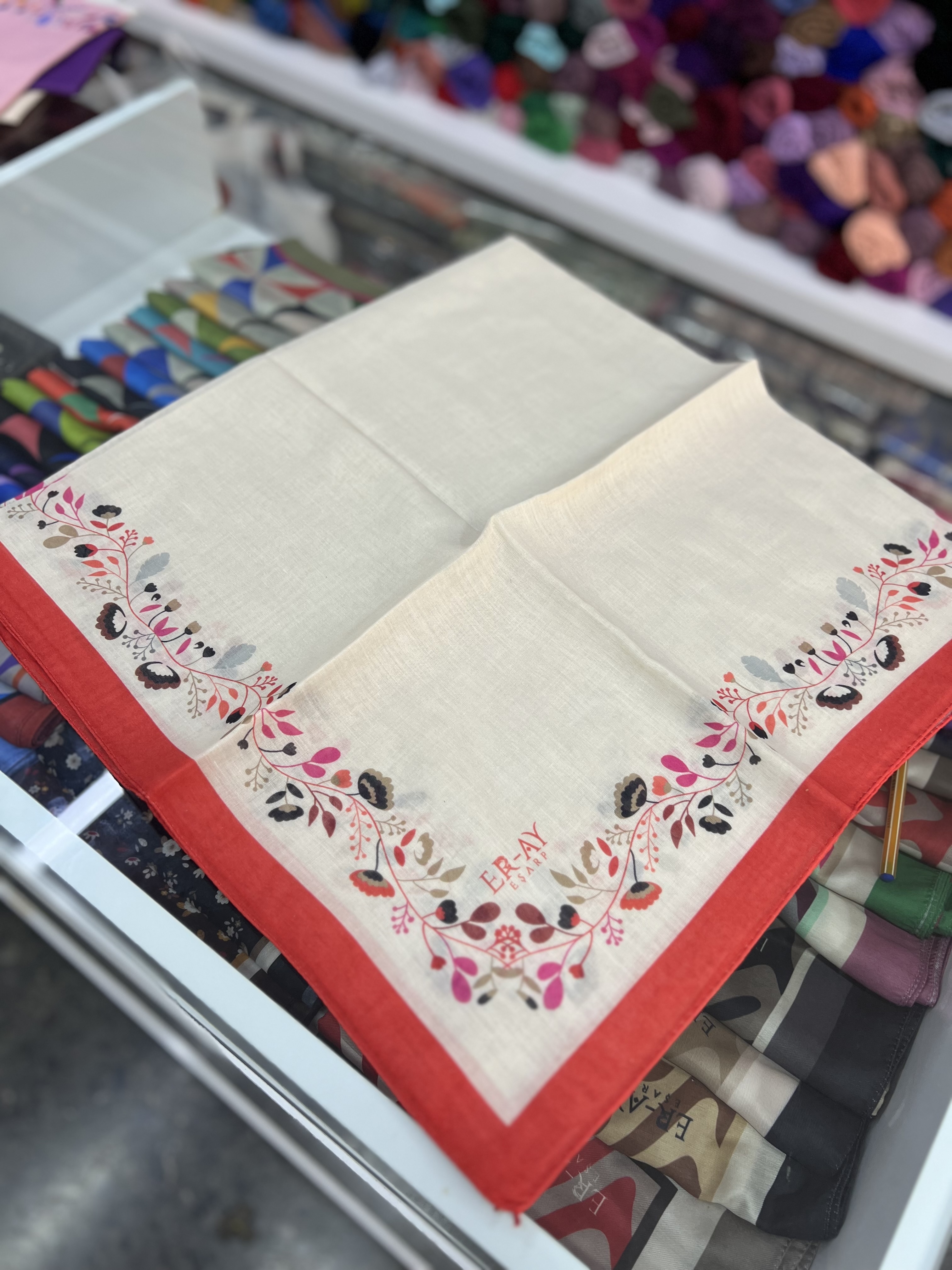 ÇERÇEVE ÇİÇEK COTTON EŞARP